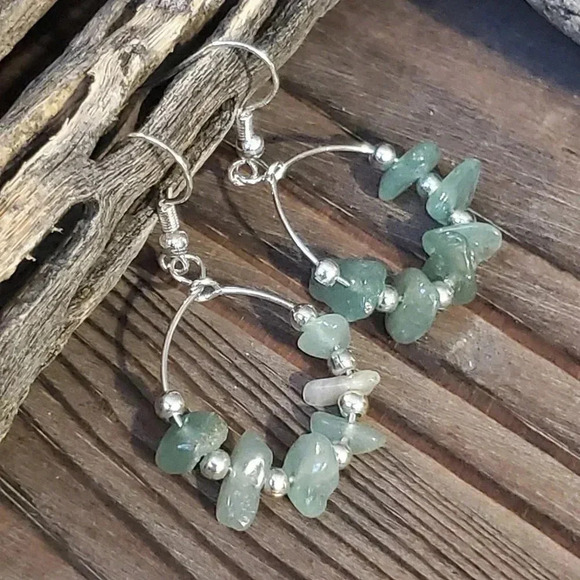 Baroque Green Agate Sterling Silver Plate Earrings - Picture 4 of 8